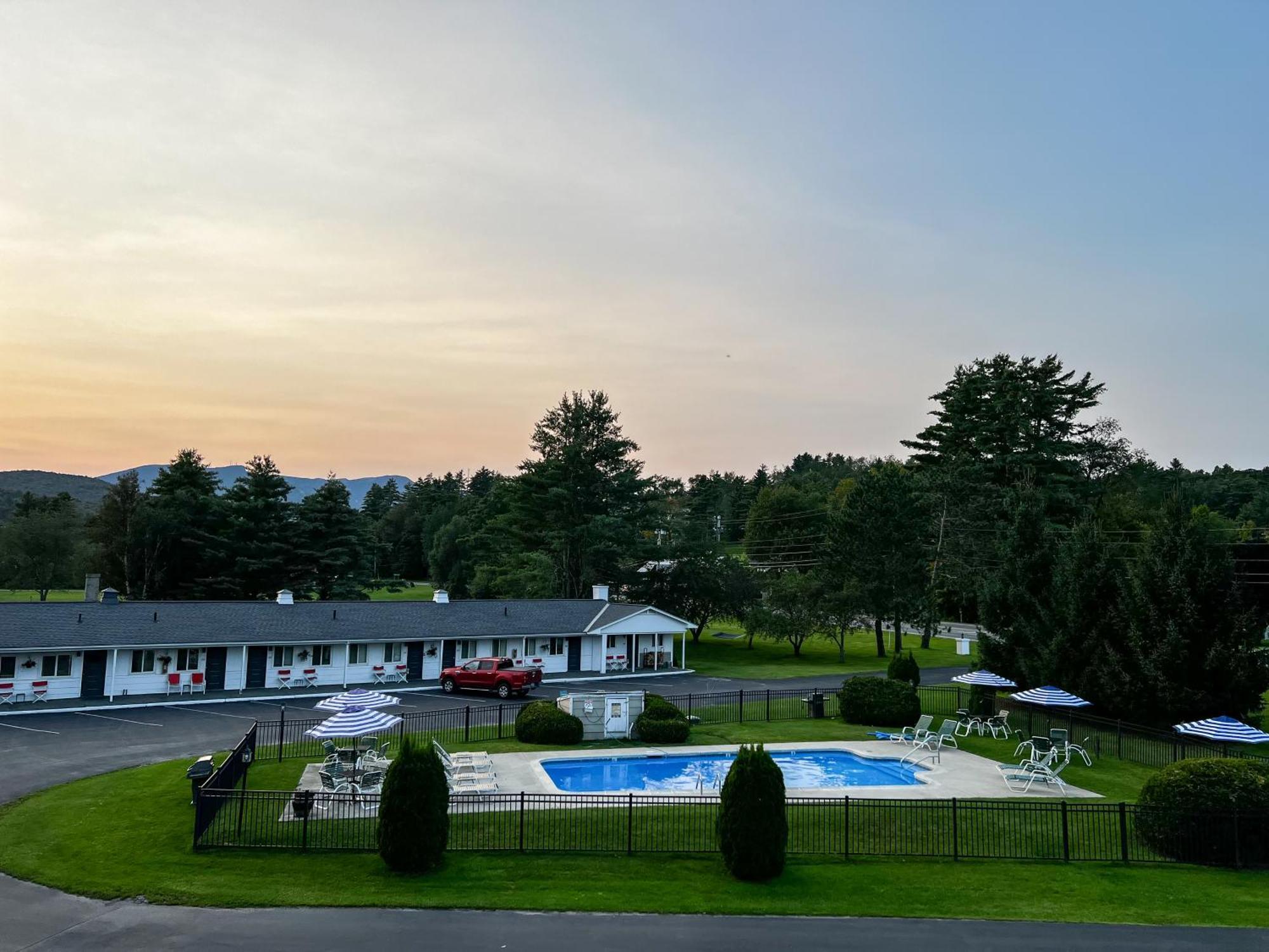 Stowe Motel & Snowdrift Buitenkant foto