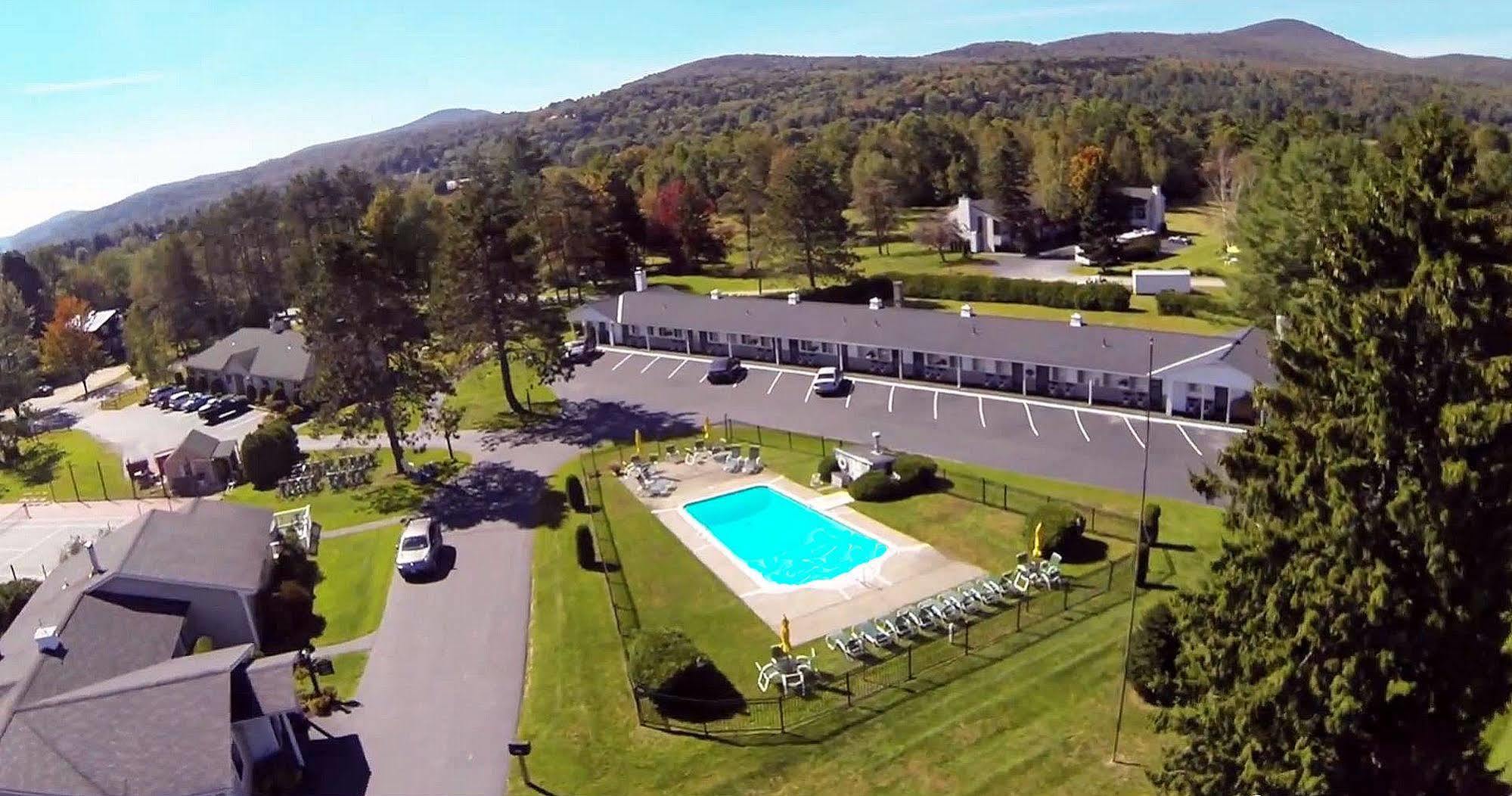 Stowe Motel & Snowdrift Buitenkant foto